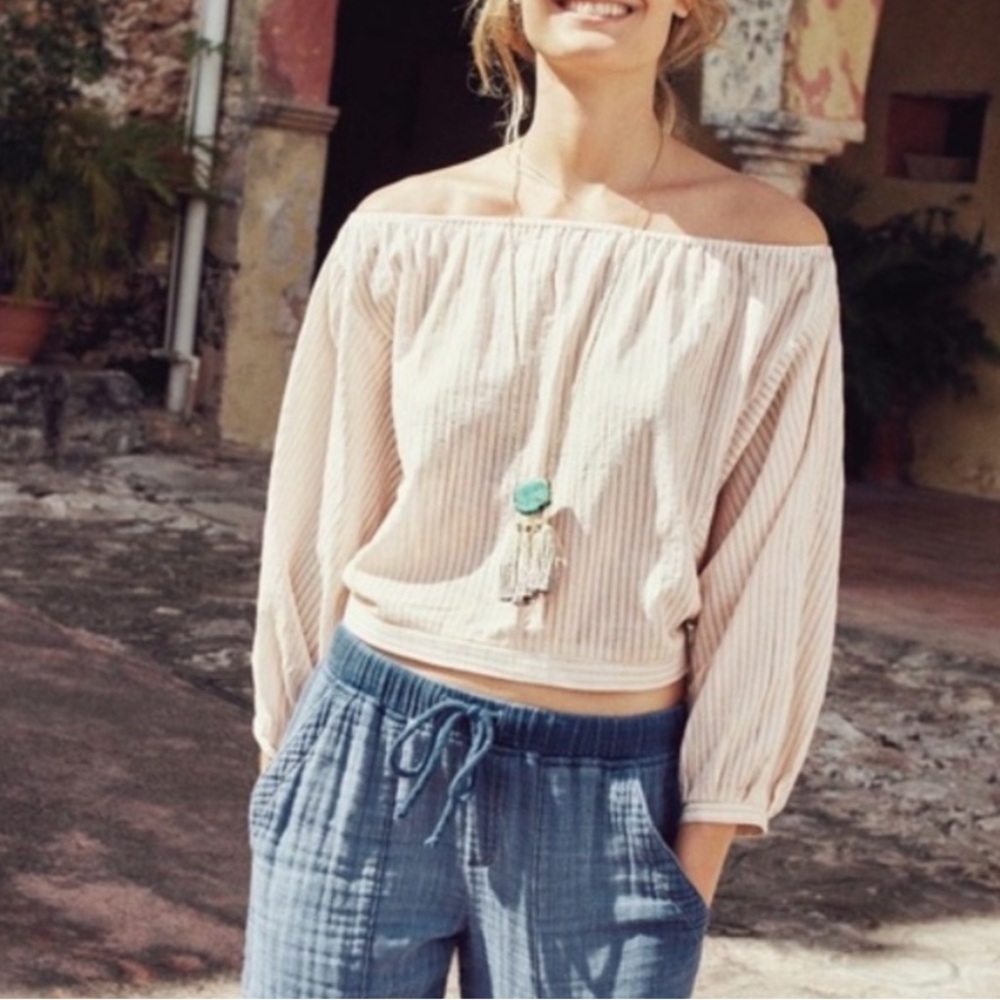 Anthropologie top 🐴